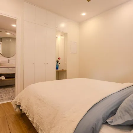 Boutique By The Sea Apartment Paphos