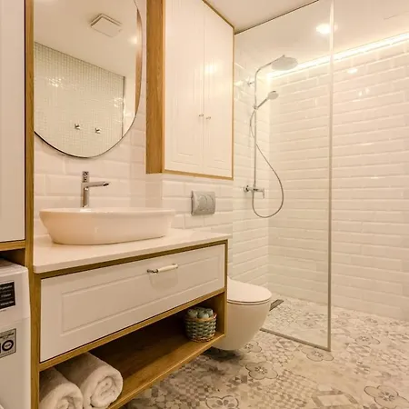 Boutique By The Sea Apartament Paphos