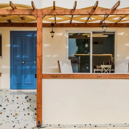 Boutique By The Sea * Paphos